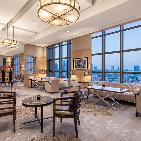InterContinental Shanghai Pudong, an IHG Hotel Bagian luar foto