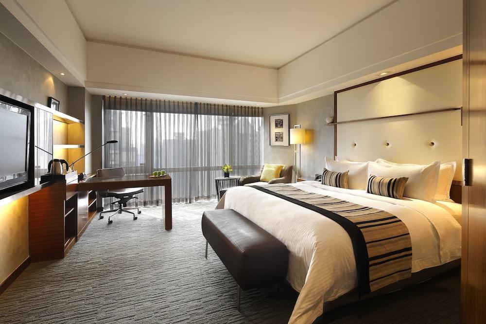 InterContinental Shanghai Pudong, an IHG Hotel Bagian luar foto