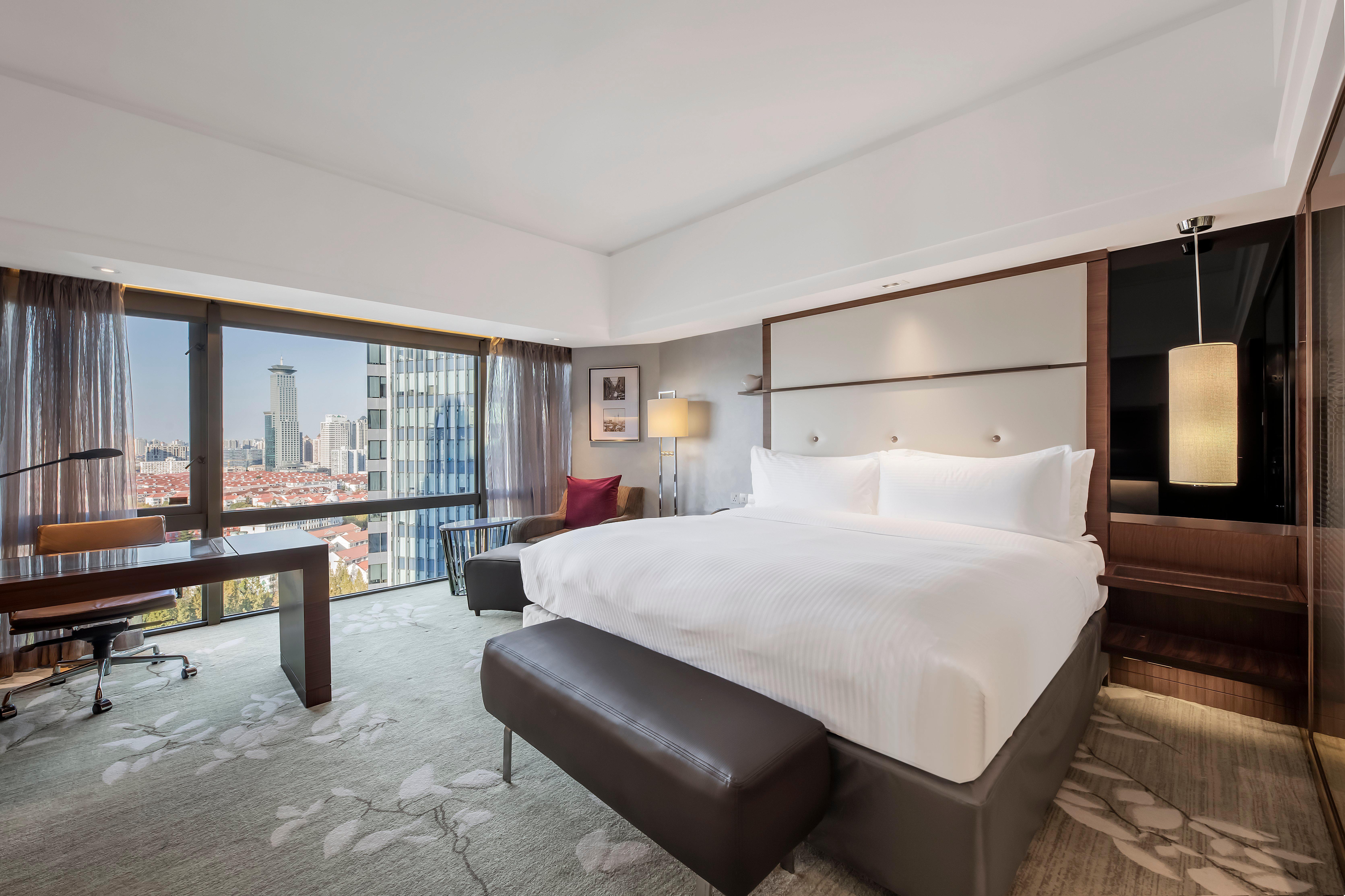 InterContinental Shanghai Pudong, an IHG Hotel Bagian luar foto