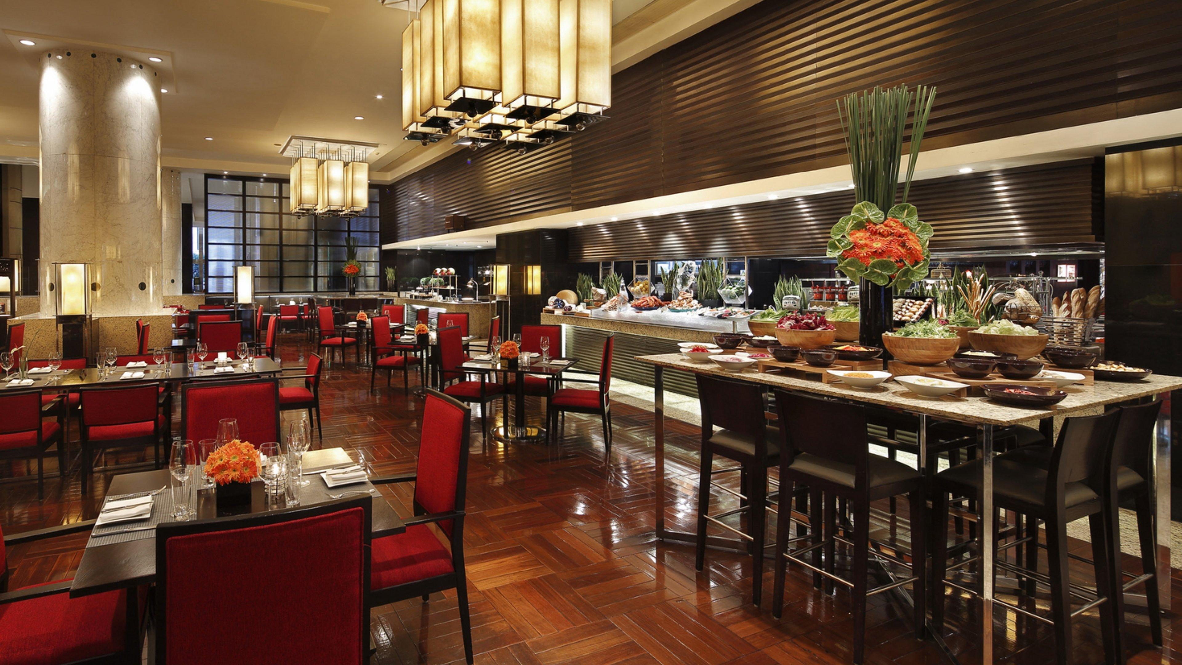 InterContinental Shanghai Pudong, an IHG Hotel Bagian luar foto