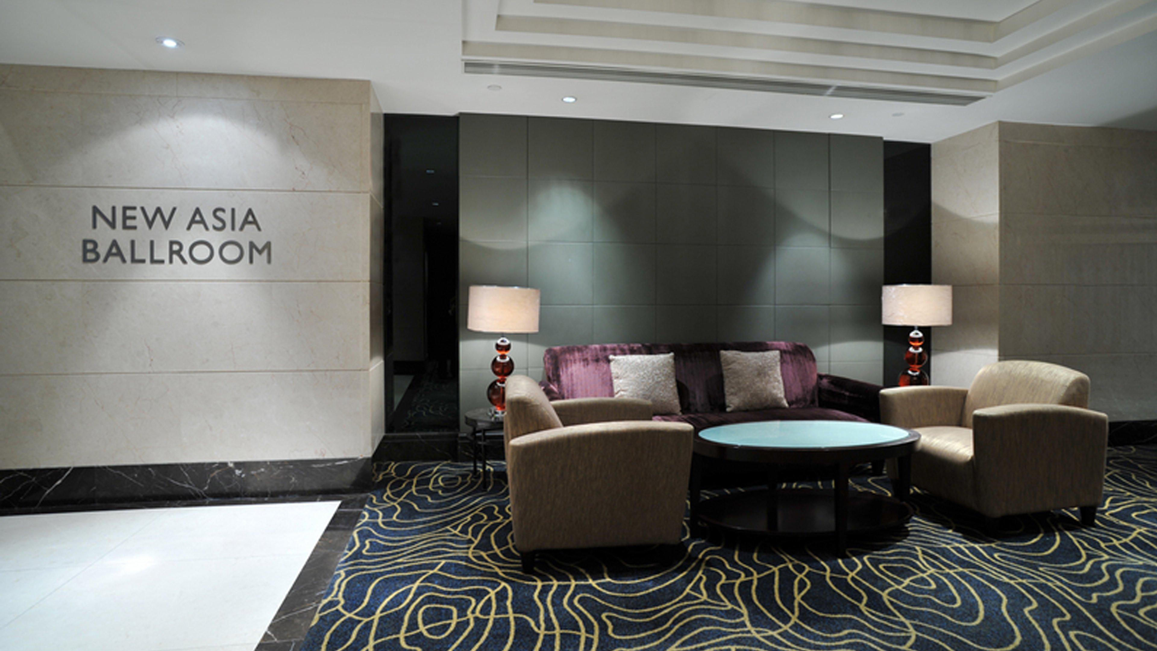 InterContinental Shanghai Pudong, an IHG Hotel Bagian luar foto